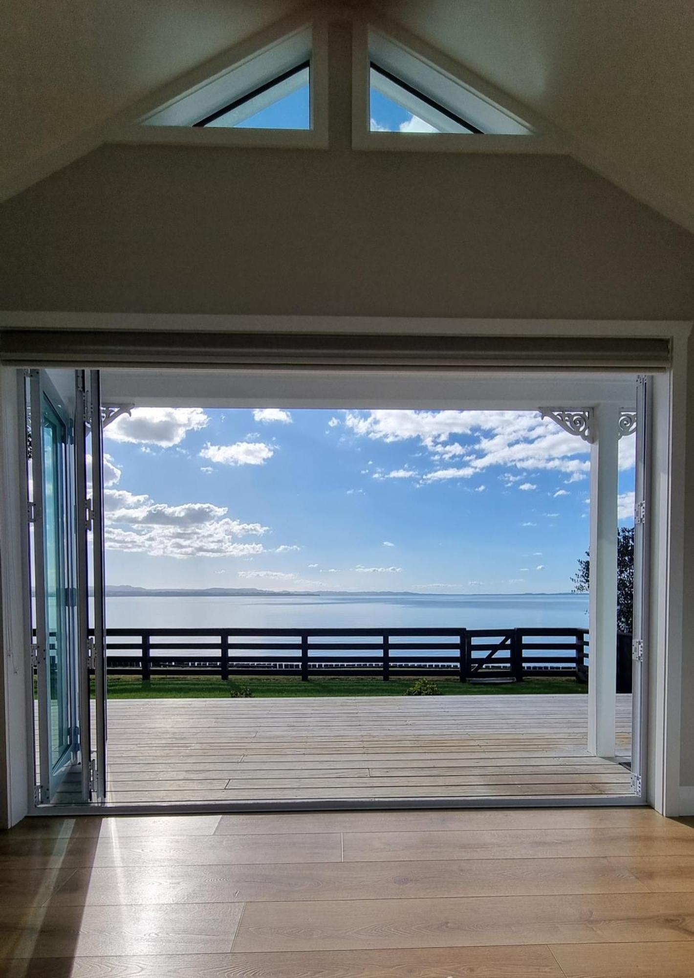 Red Rock Cottage, Beachfront Luxury Clarks Beach Dış mekan fotoğraf